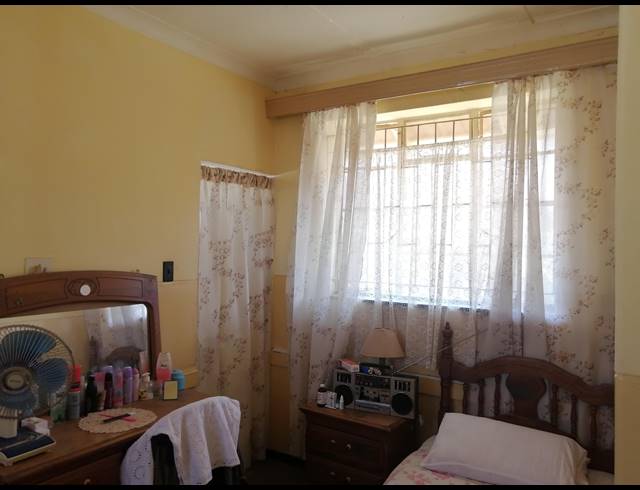 2 BEDROOM FREEHOLD SOLD IN STILFONTEIN EXT 1